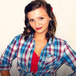 Meet your Posher, Sara